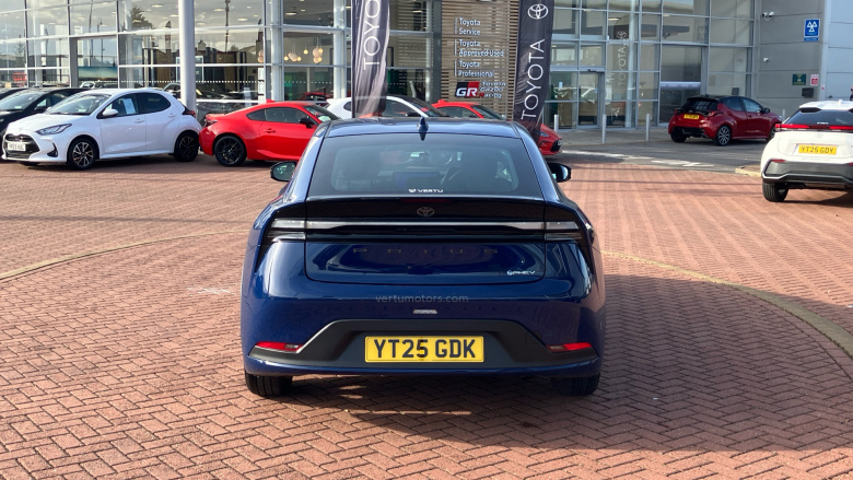 Toyota Prius 2.0 PHEV Design 5dr CVT Hatchback